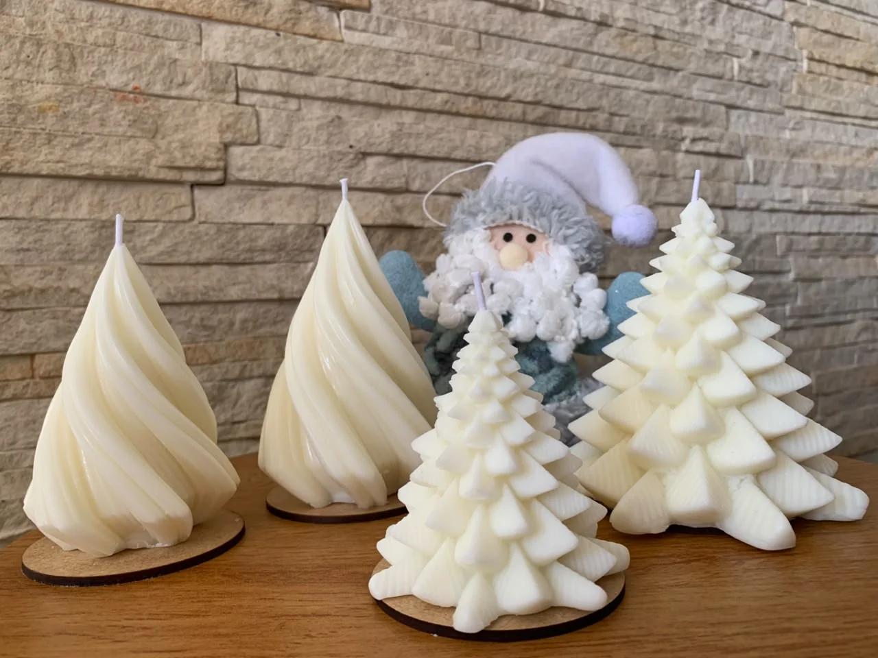 Velas decorativas artesanais de Natal Bálsamo